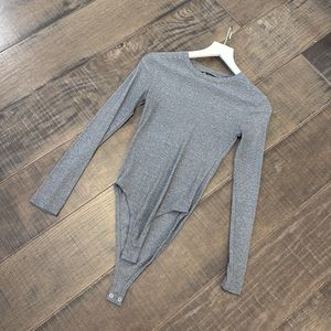 ZARA BODYSUIT LONG SLEEVES SHIRT SIZE M